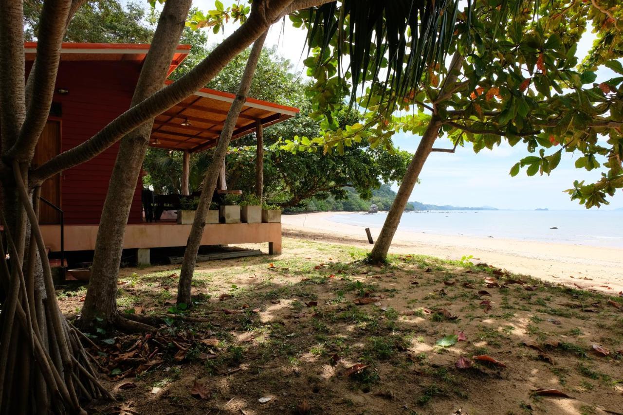 Piman Pu Villa Koh Jum Exteriör bild