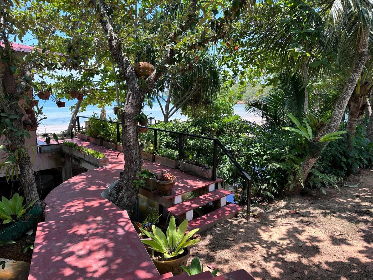 Piman Pu Villa Koh Jum Exteriör bild