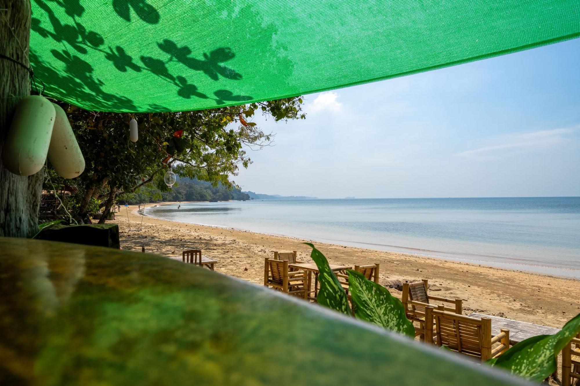 Piman Pu Villa Koh Jum Exteriör bild